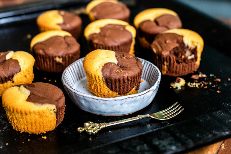 Schwarz-Weiß Muffins - alles-mit-ohne.de